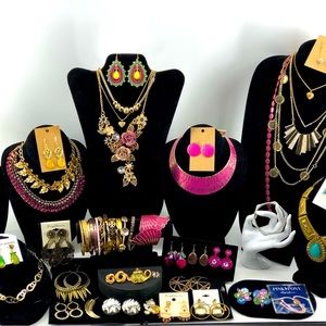 Beautiful Vintage To Now Jewelry Lot